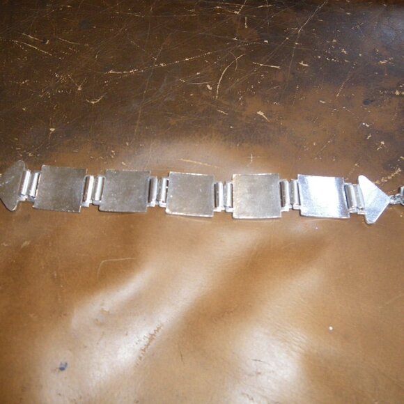 Vintage Unisex Silver Tone Bracelet Greece Souvenir Tchotchke - Picture 5 of 6